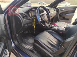 کرایسلەر 300